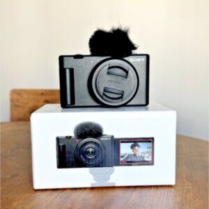 Sony ZV-1F 20.1MP f/2 4K Vlogging Camera - Black (great travel camera)